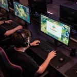 Engaging online gaming setup showcasing mpo08 link alternatif with multiple screens displaying active tournament games.